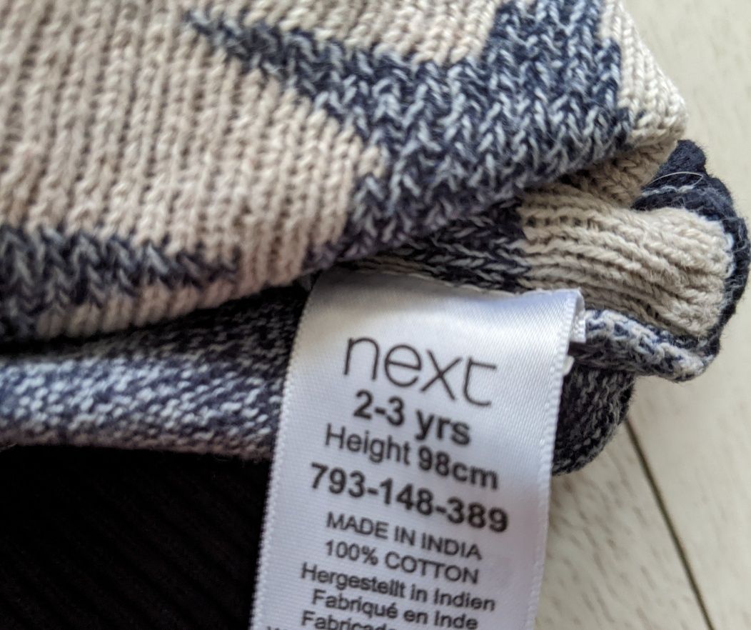Next Sweter sweterek chłopięcy r. 98 (2-3 lata) gwiazdy