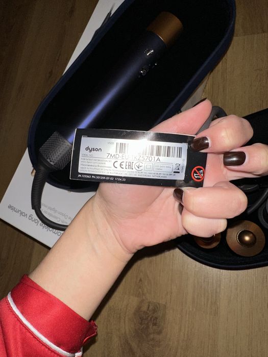 Продам Дайсон в ідеальному стані,чек,коробка,гарантія
