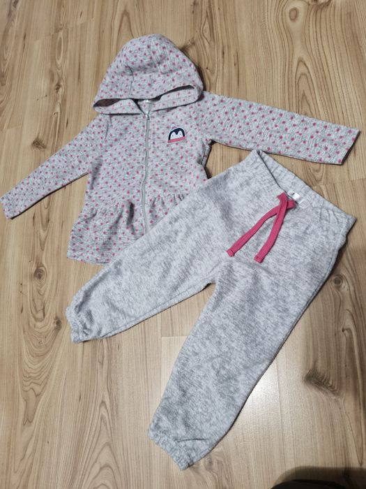 Dres polar szary z kapturem 92 kropki