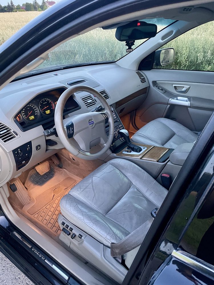 Volvo XC90 2.5T LPG | Stan bdb | 2004 | Prywatny właściciel