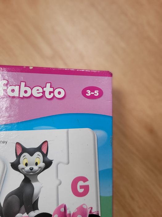 Jogo puzzle Minnie alfabeto