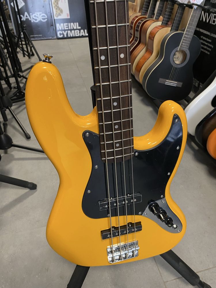 Markbass Yellowbass JB - gitara basowa + POKROWIEC