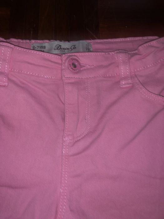 Calções para menina confortáveis