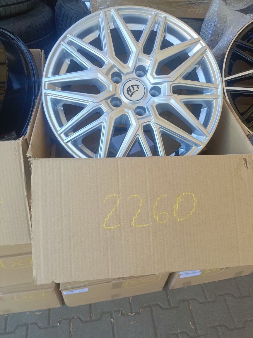 Nowe felgi aluminiowe ATT 7jx17 et45 5x114,3