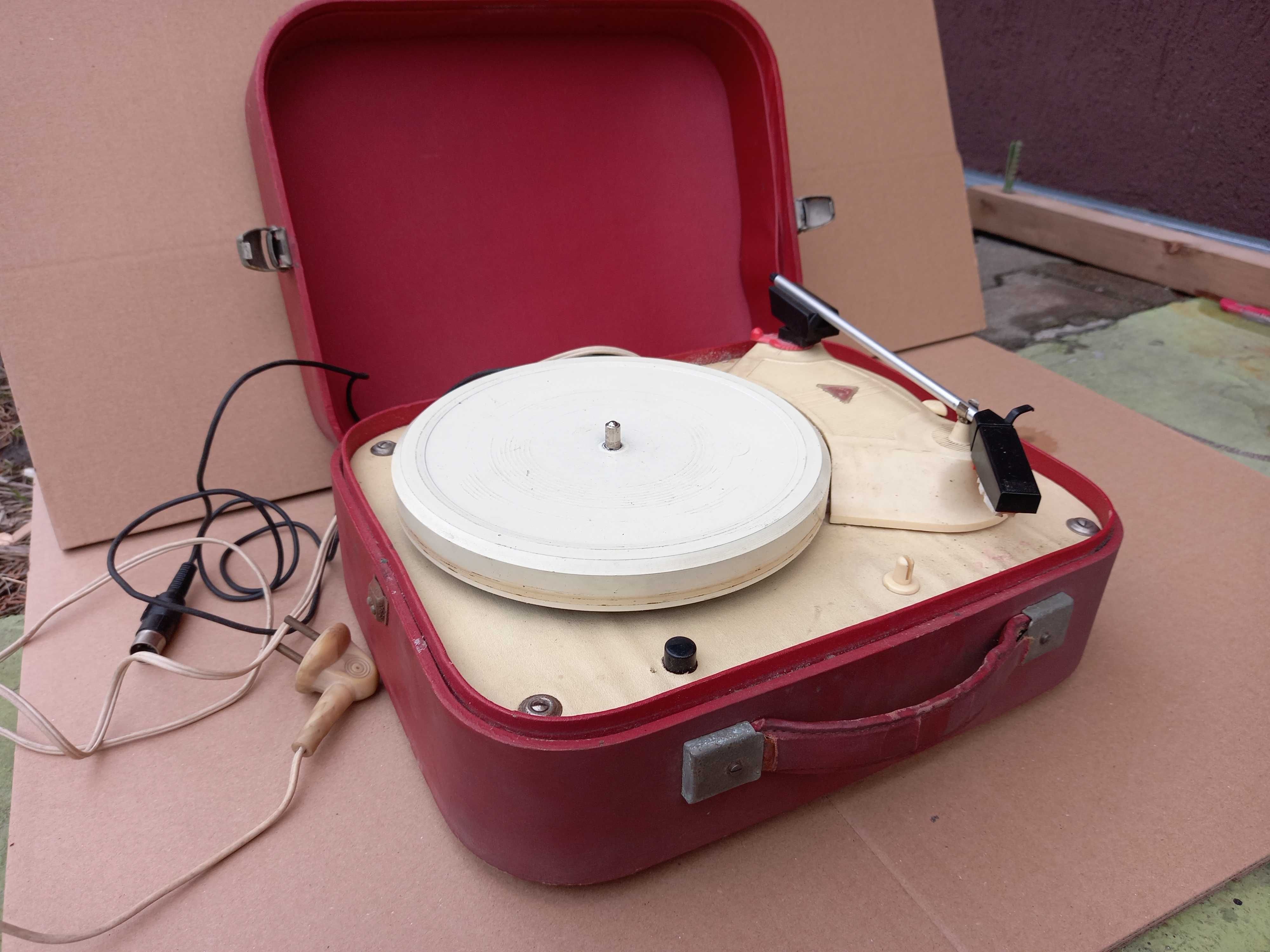 Stary gramofon PRL