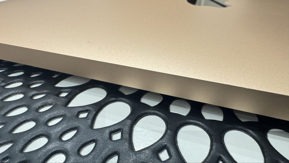 Macbook air M1 /8 gb ram/Ssd 256 gb PINK