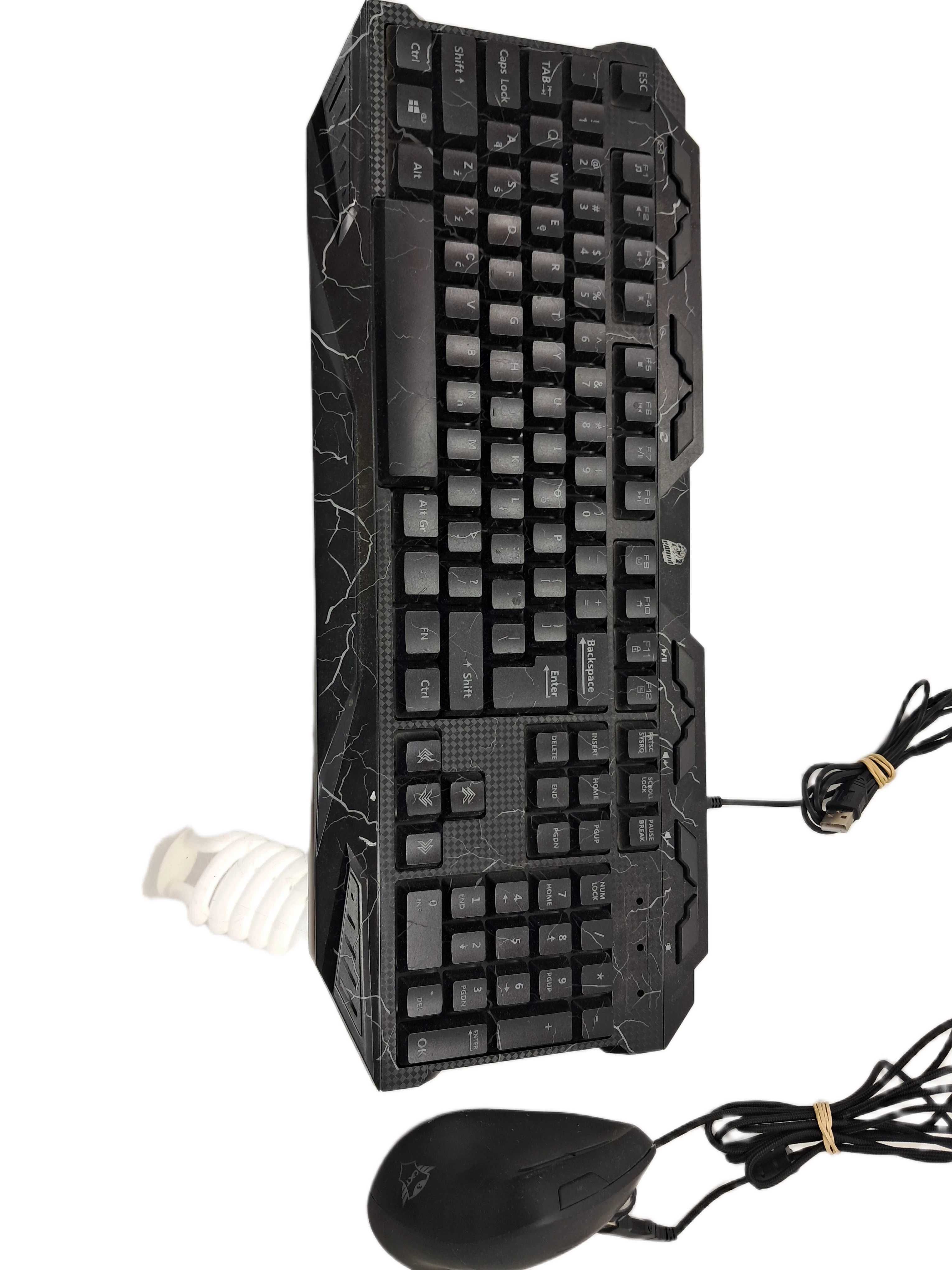 Komputer stacjonarny gtx 750 i5-4440 8/3tb + klawiatura i myszka