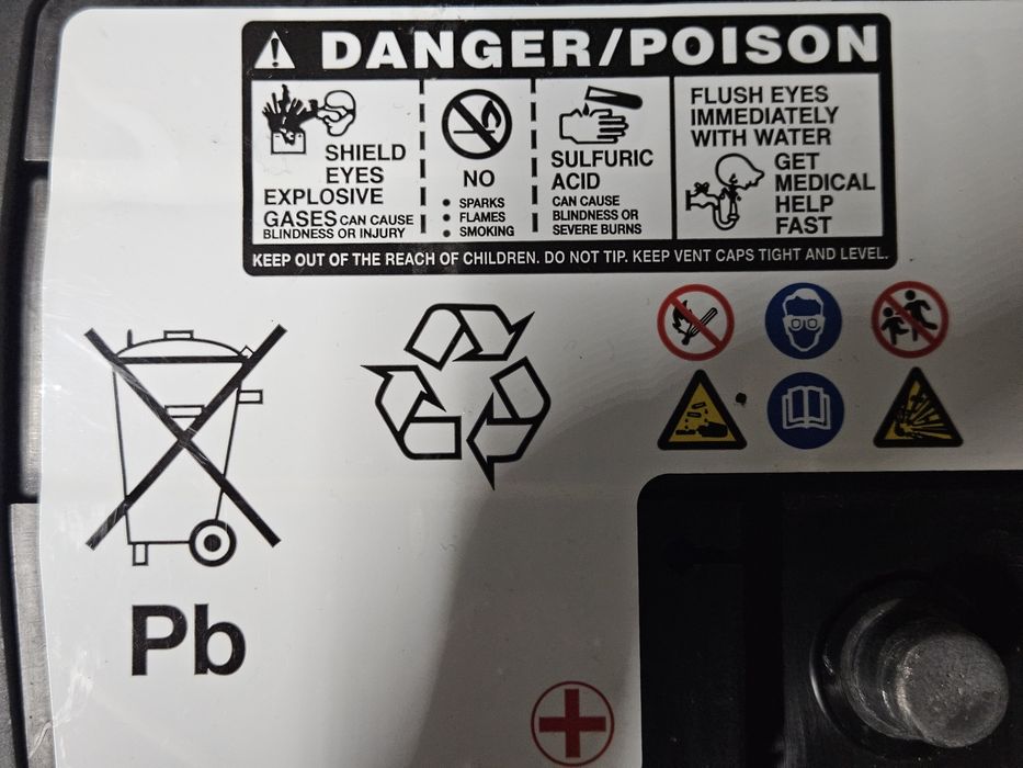 Akumulator AGM BMW Exide 90ah 900A