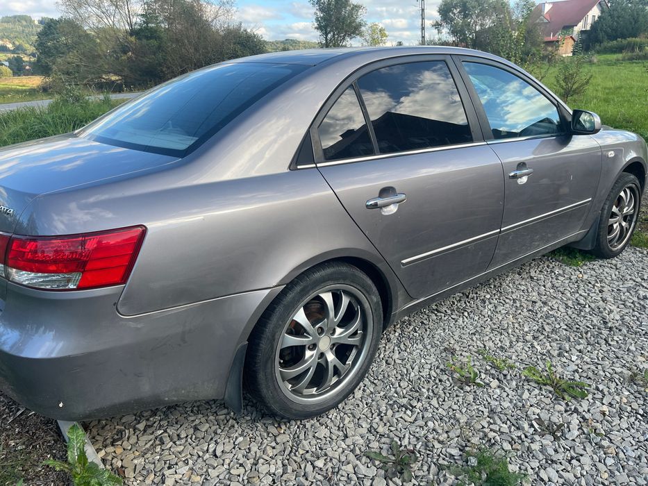 Hyundai sonata 2.4