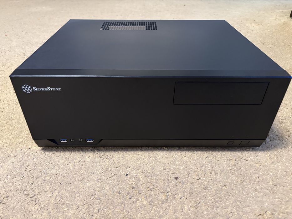 HTPC корпус Silverstone Grandia SST-GD09 стан нового