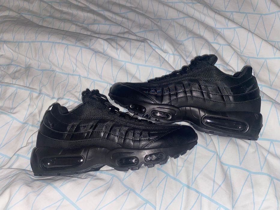 Nike air max 95(triple black)