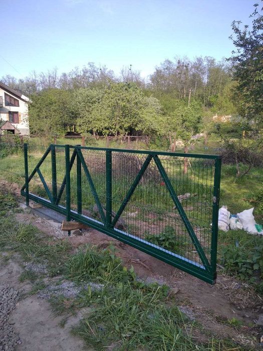 Європаркан 3D.Огорожа з сітки.коричнева зелена сіра. парк сад дім азс