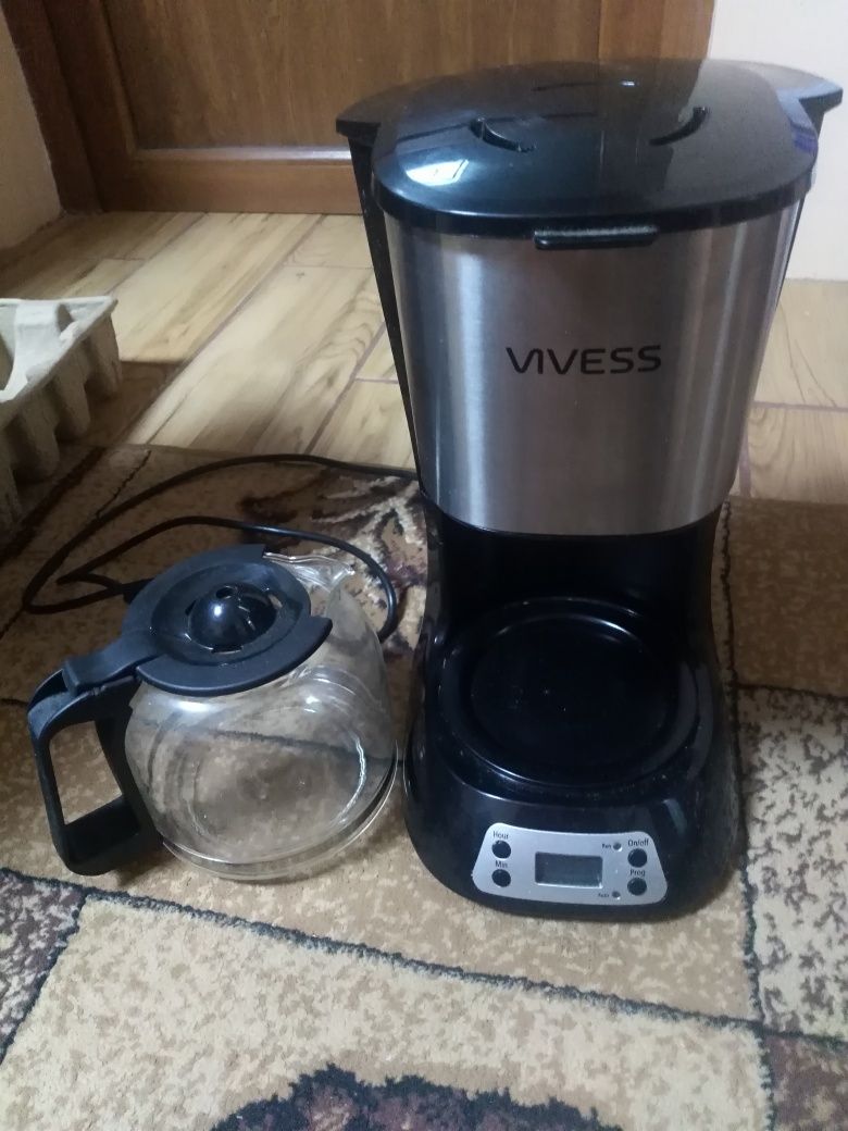кофеварка VIVESS