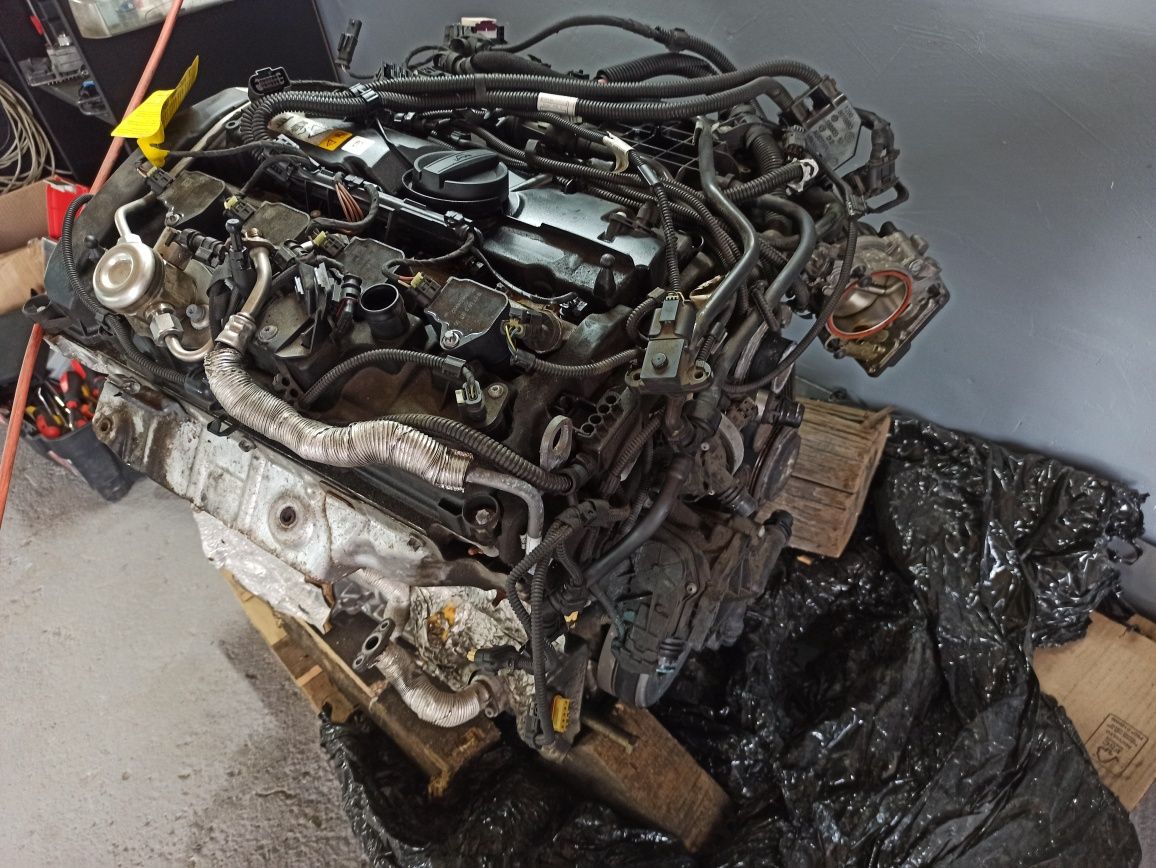 Двигун запчастини Bmw B46 b48  B48B20B