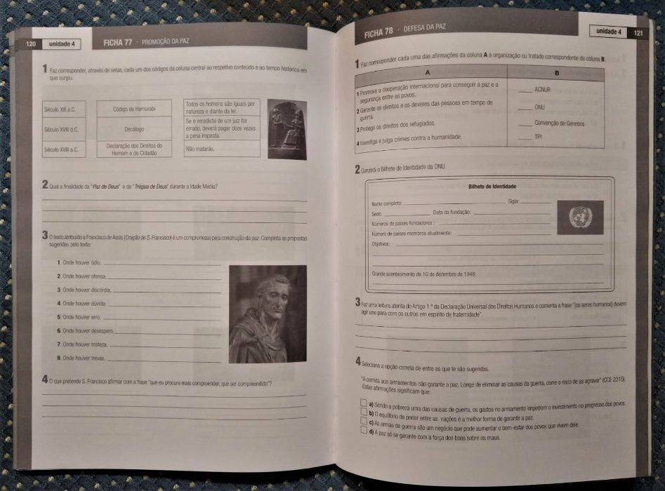 "Desafios: Educação Moral e Religiosa Católica 7ºAno" - Como NOVOS!