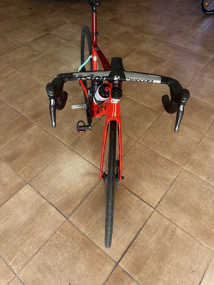 Bicicleta BH G8 carbono