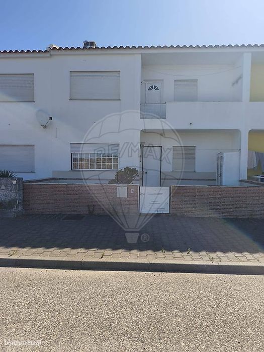 Moradia T2 para venda