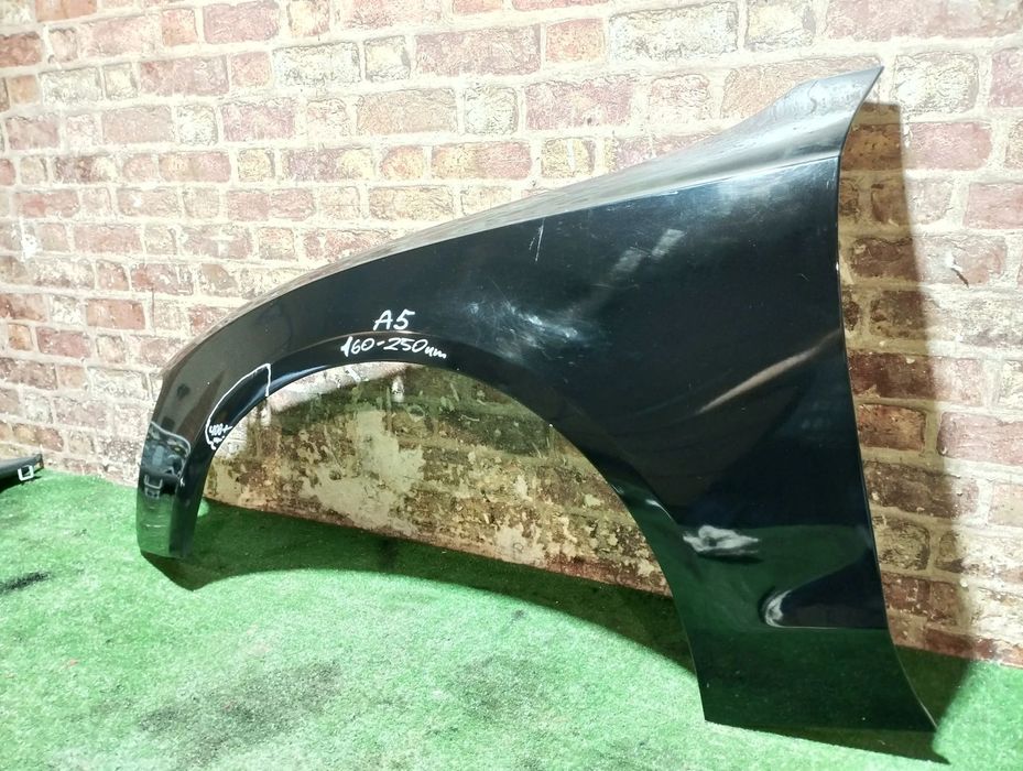 Błotnik Przód strona lewa PRZÓD LEWY Audi A5 8T 8F 14017721604