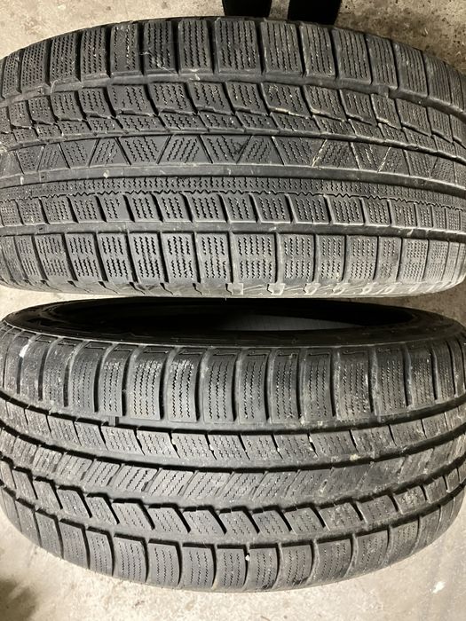 Opony zimowe 235/45/17