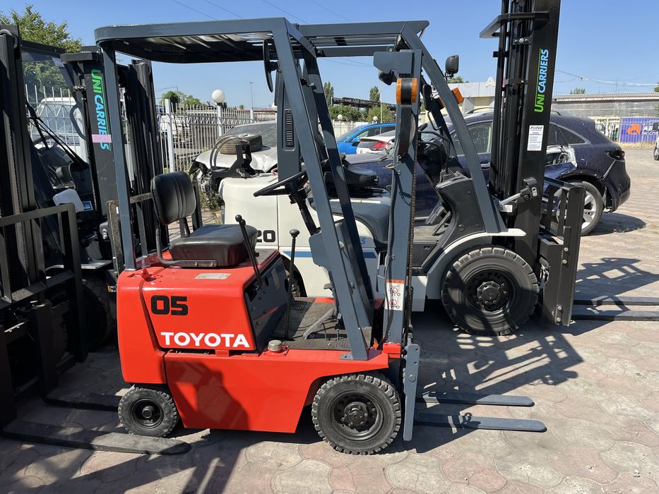 Вилковий навантажувач TOYOTA 2FG5, вилочный погрузчик