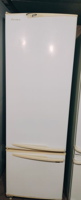 Холодильник Pozis 1,85 м.