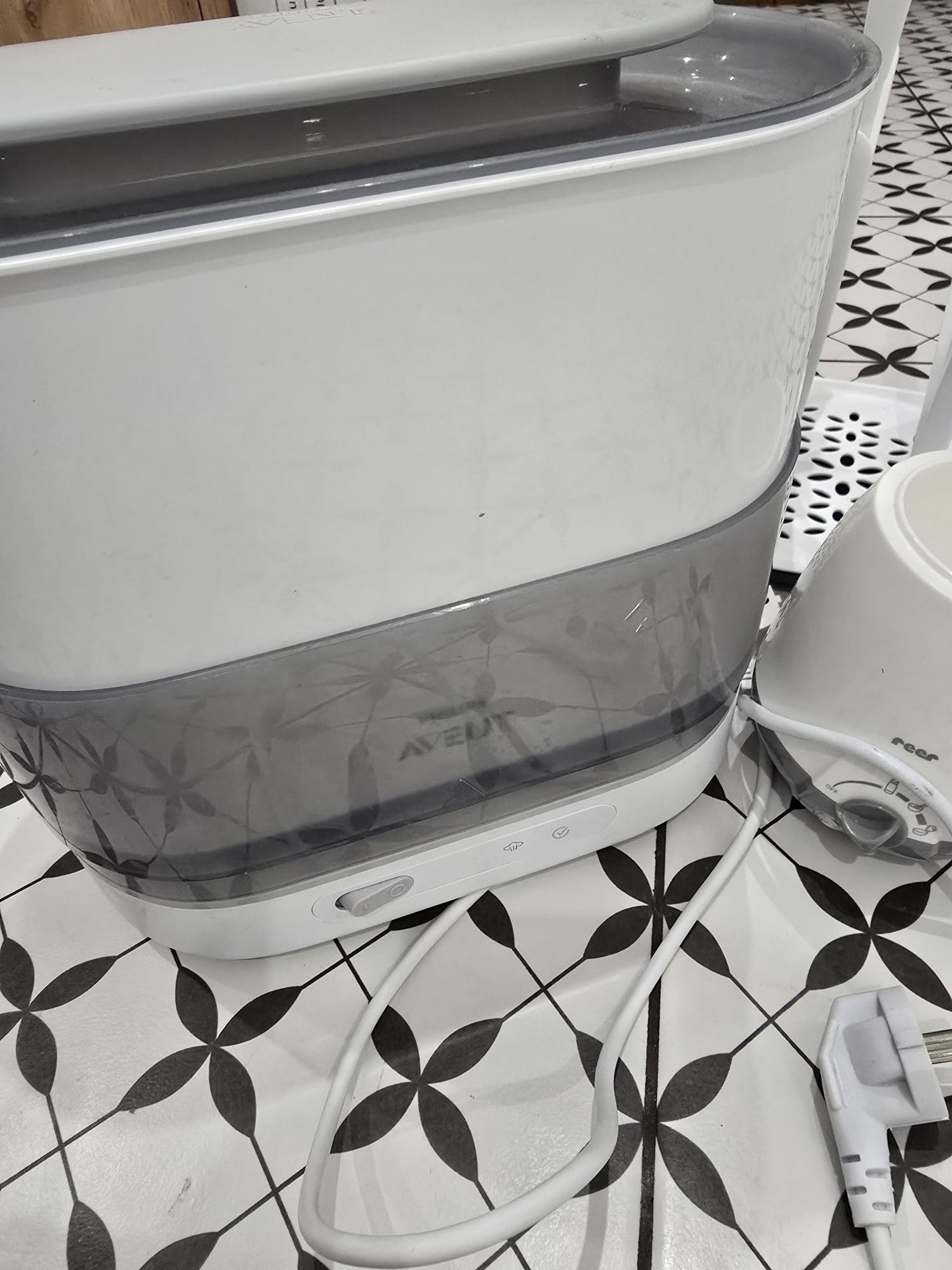 Philips Avent sterylizator i suszarka oraz podgrzewacz butelek reer