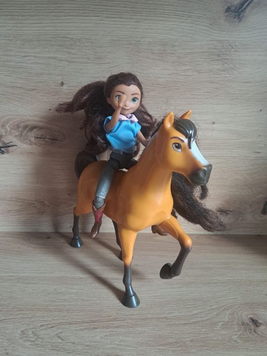 Lalka, koń, Mustang