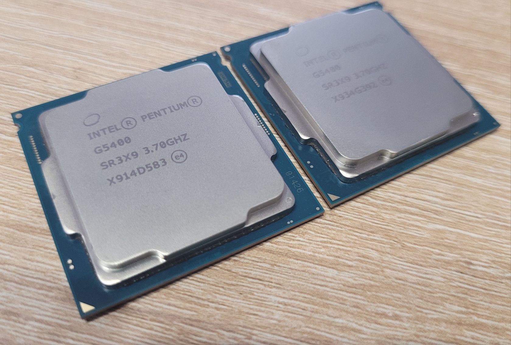 Intel Pentium G5400 3.70 GHz. 1151 v2