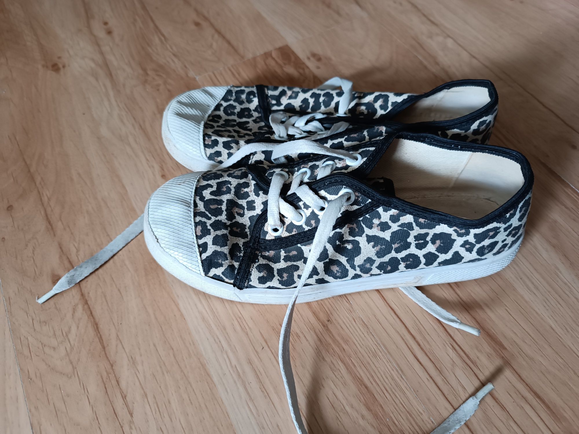 Buty dla dziewczynki rozmiar 37