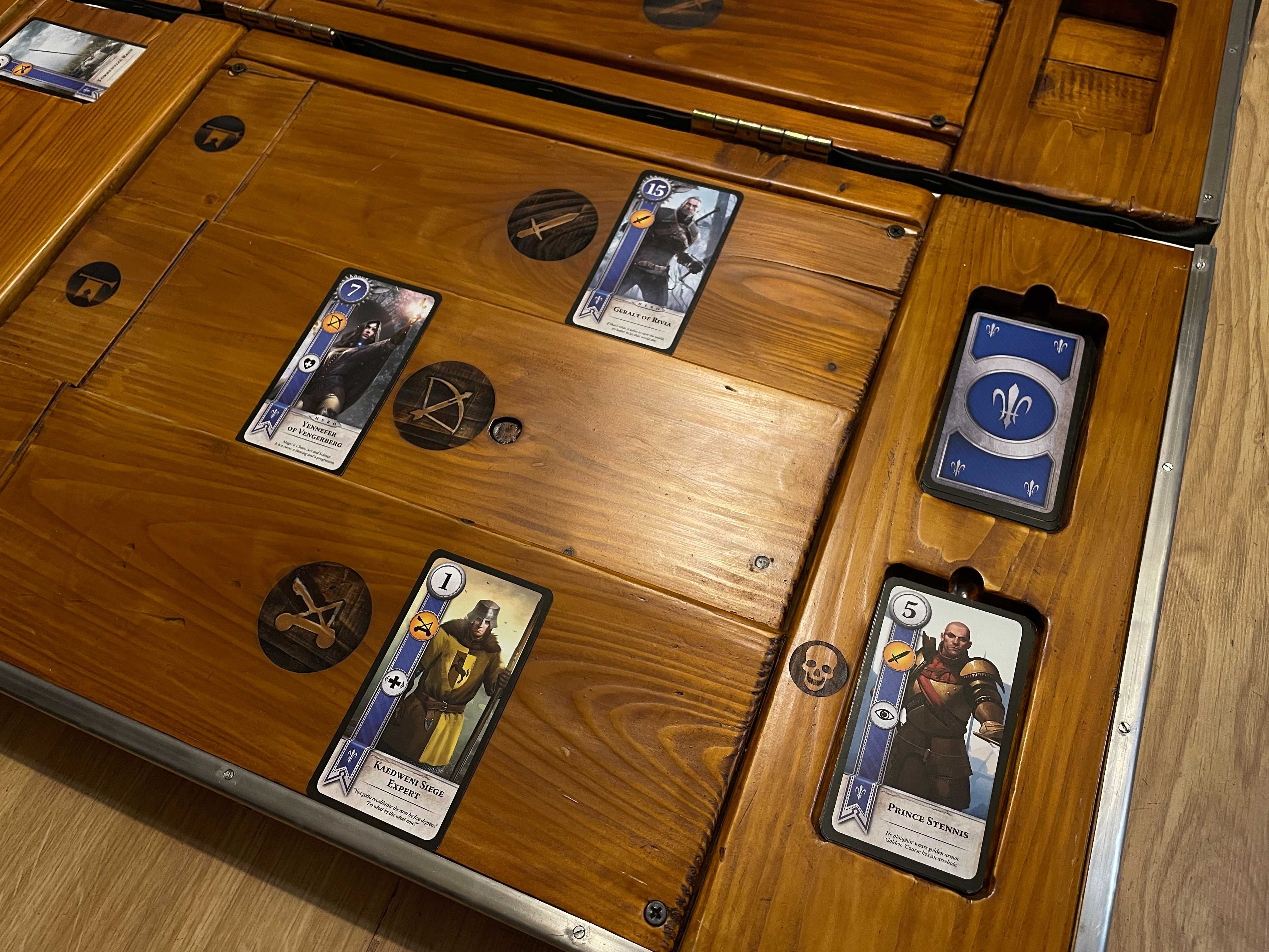 Drewniany stół plansza do gry GWINT Wiedźmin - The Witcher Gwent