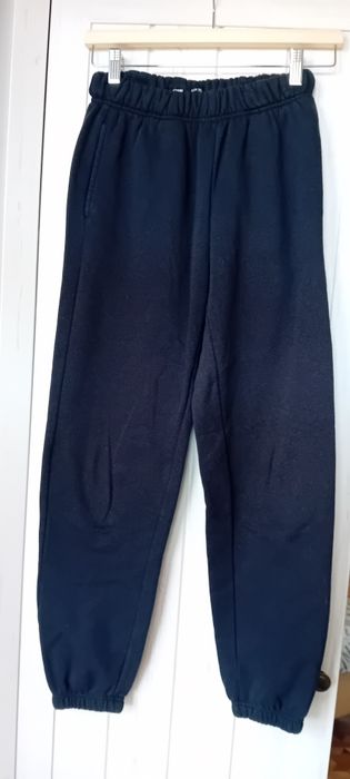 Spodnie dresowe czarne SINSAY XS