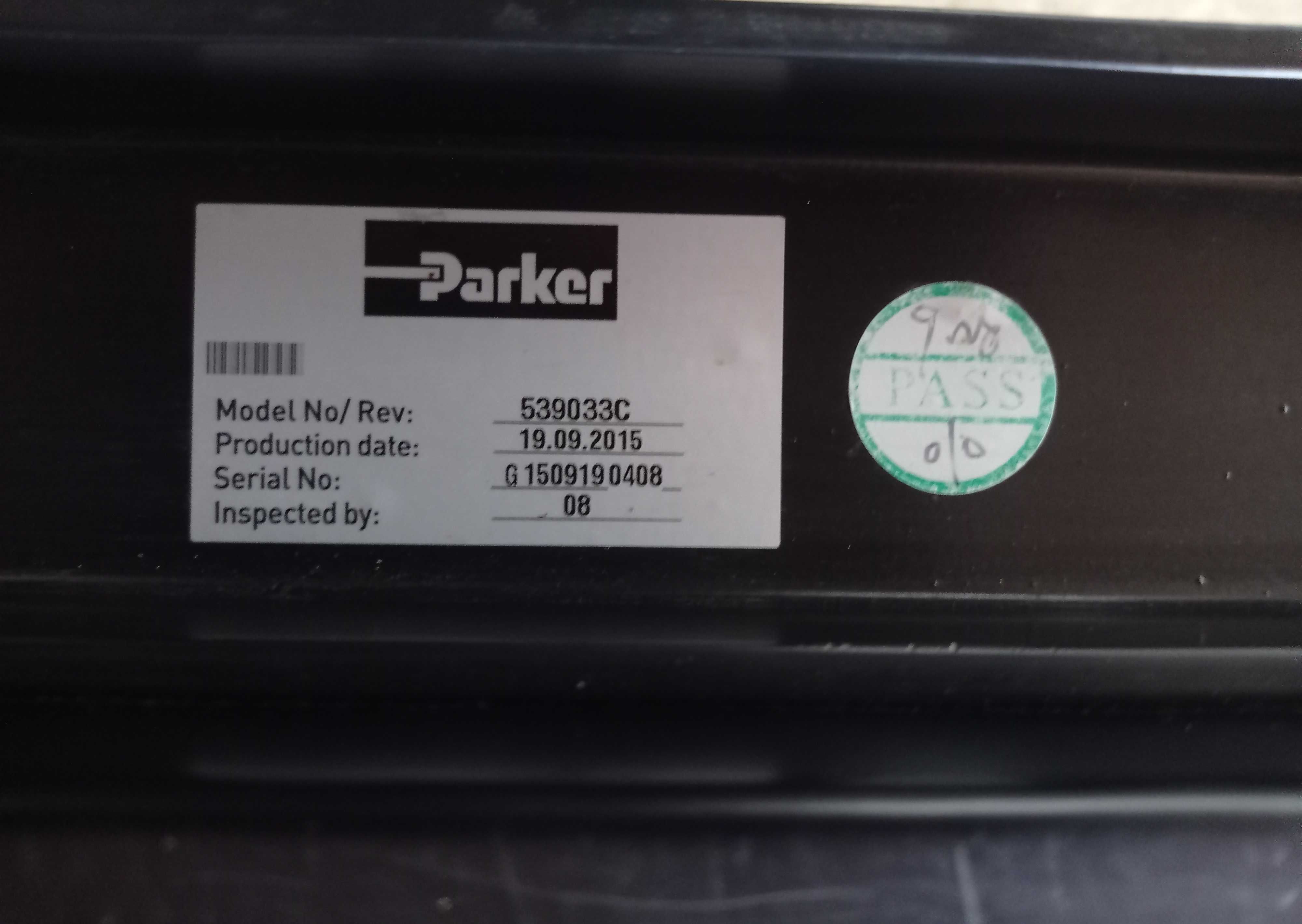 Chłodnica oleju hydraulicznego PARKER praktycznie nieużywana