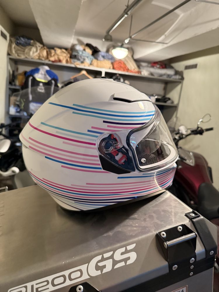 Мотошлем AGV, состояние нового