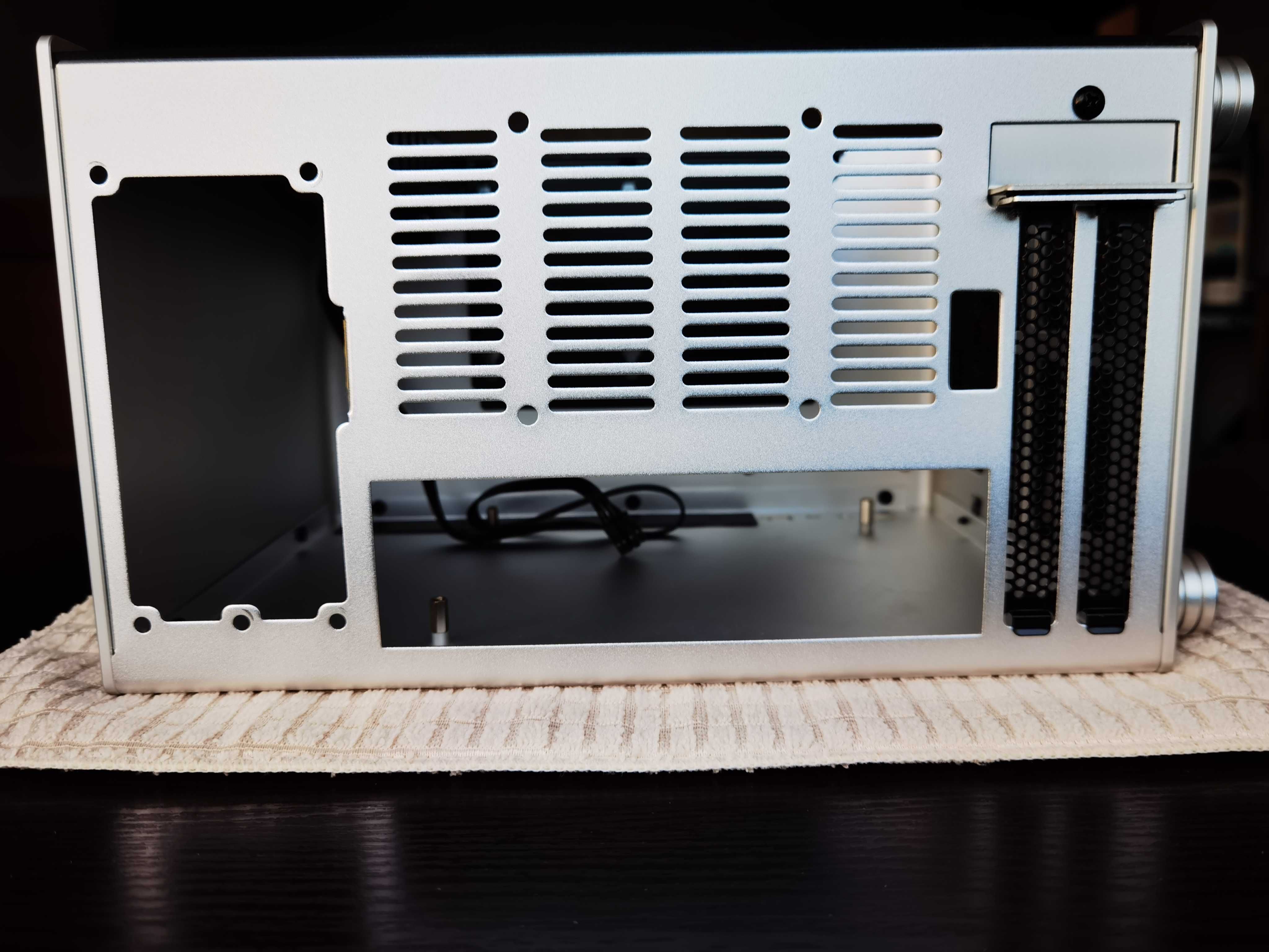 корпус компьютерный Mini-ITX Jonsbo U1 Plus серебристый