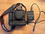 Canon 5D mark III - body + grip