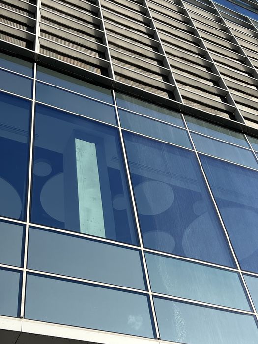 Profesjonalne mycie OKIEN, przeszkleń I fasad, balkonów