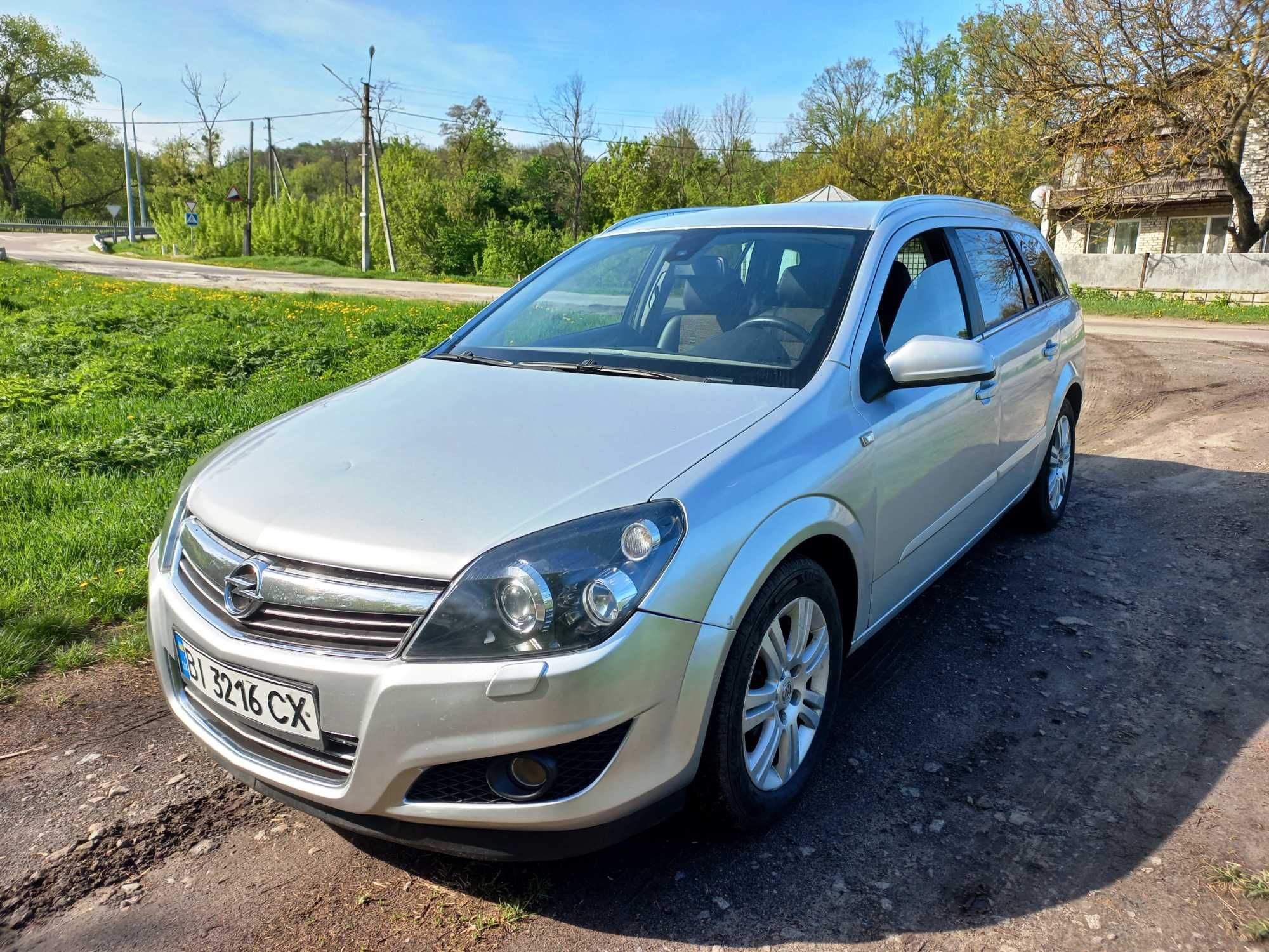 Opel Astra 2009р у відмінному стані 1,9cdti 150 к.с.