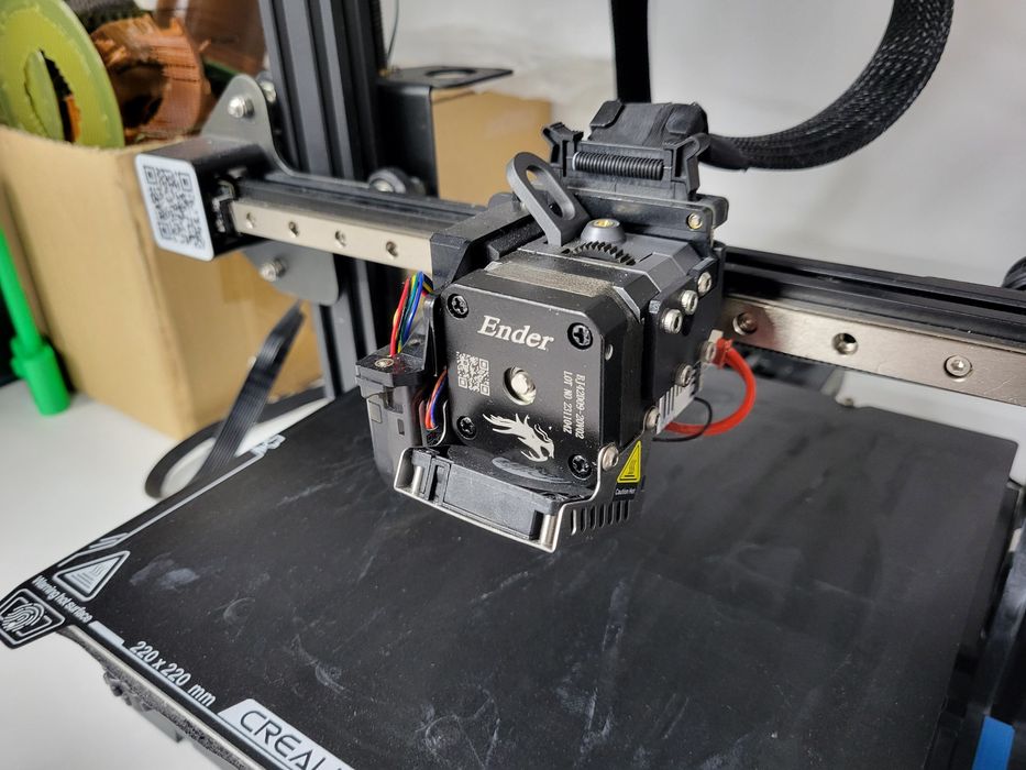 Creality Ender-3 V2 (3 KE)