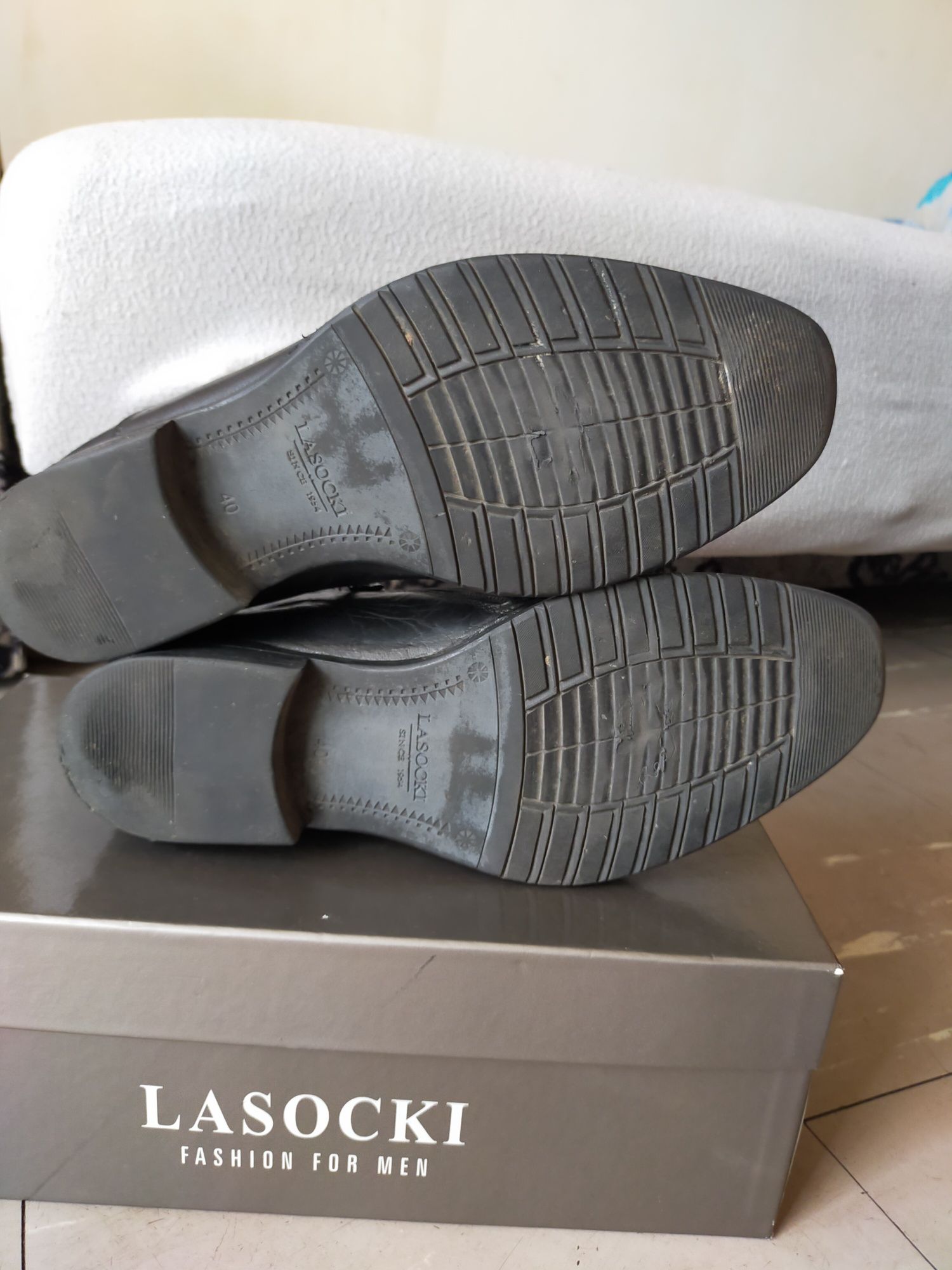 Buty skórzane męskie kozaki Trzewiki Lasocki For Men ocieplane 40