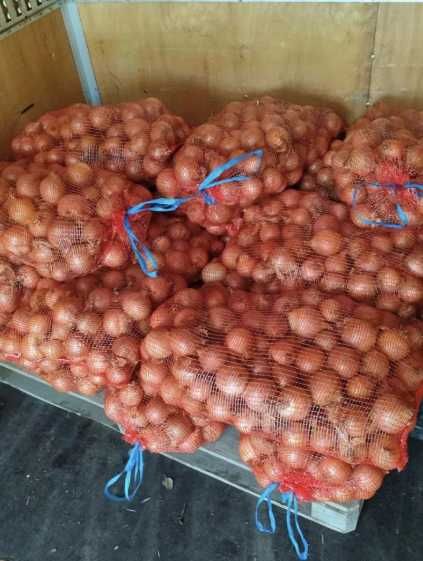 Saco de Batatas de 20kg + 15 Kg Cebolas