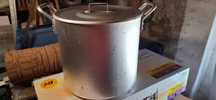 Duży garnek aluminiowy - Nowy