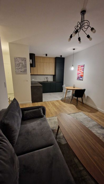 Wola, 2 pokojowe, garaż, komórka, blisko parku, dobra komunikacja