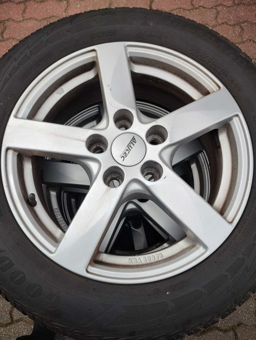 Koła alu zima 205/60/16 TOYOTA Avensis Auris Verso Corolla 5X114,3