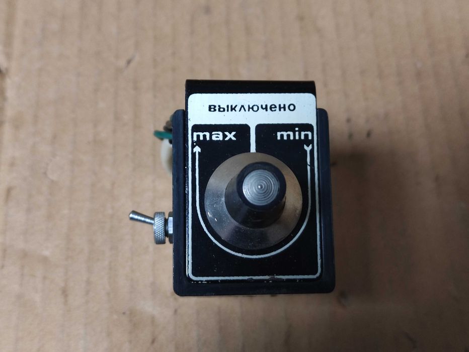 Regulator pracy wycieraczek Łada Moskwicz Zaporożec CCCP PRL