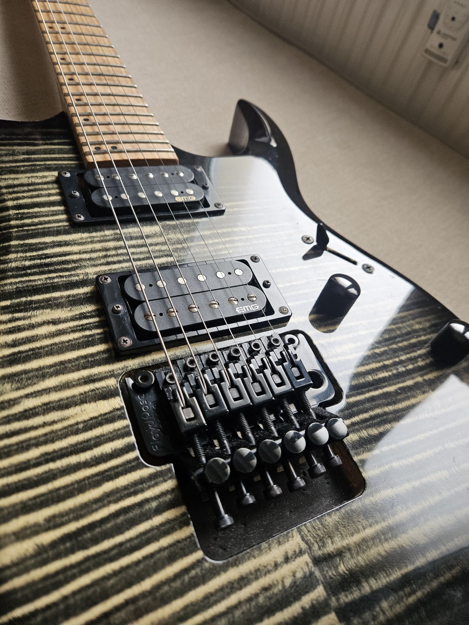 Gitara elektryczna cort x300