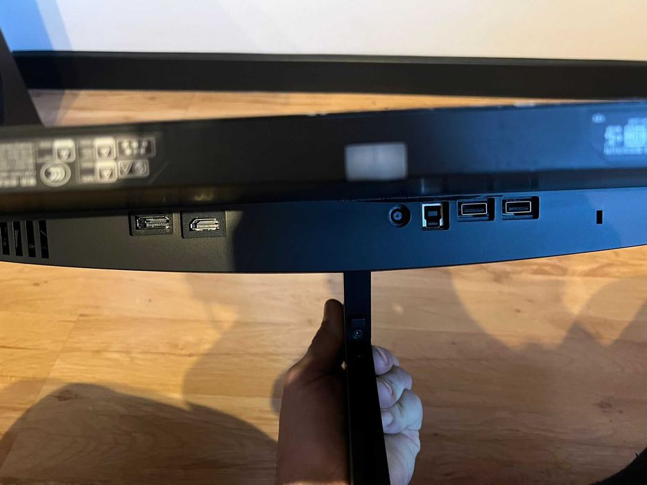 Monitor OMEN X 27 Gaming Display – 240 Hz | 27″ 1440p