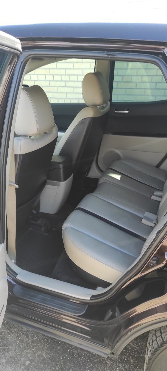 Mazda cx7 2007 года