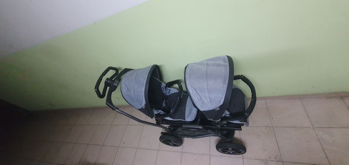 Carrinho duplo bebé + Ovo Auto c/Suporte