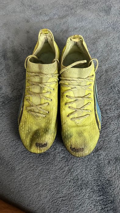Оригінальні Puma Ultra — легкі та швидкі бутси