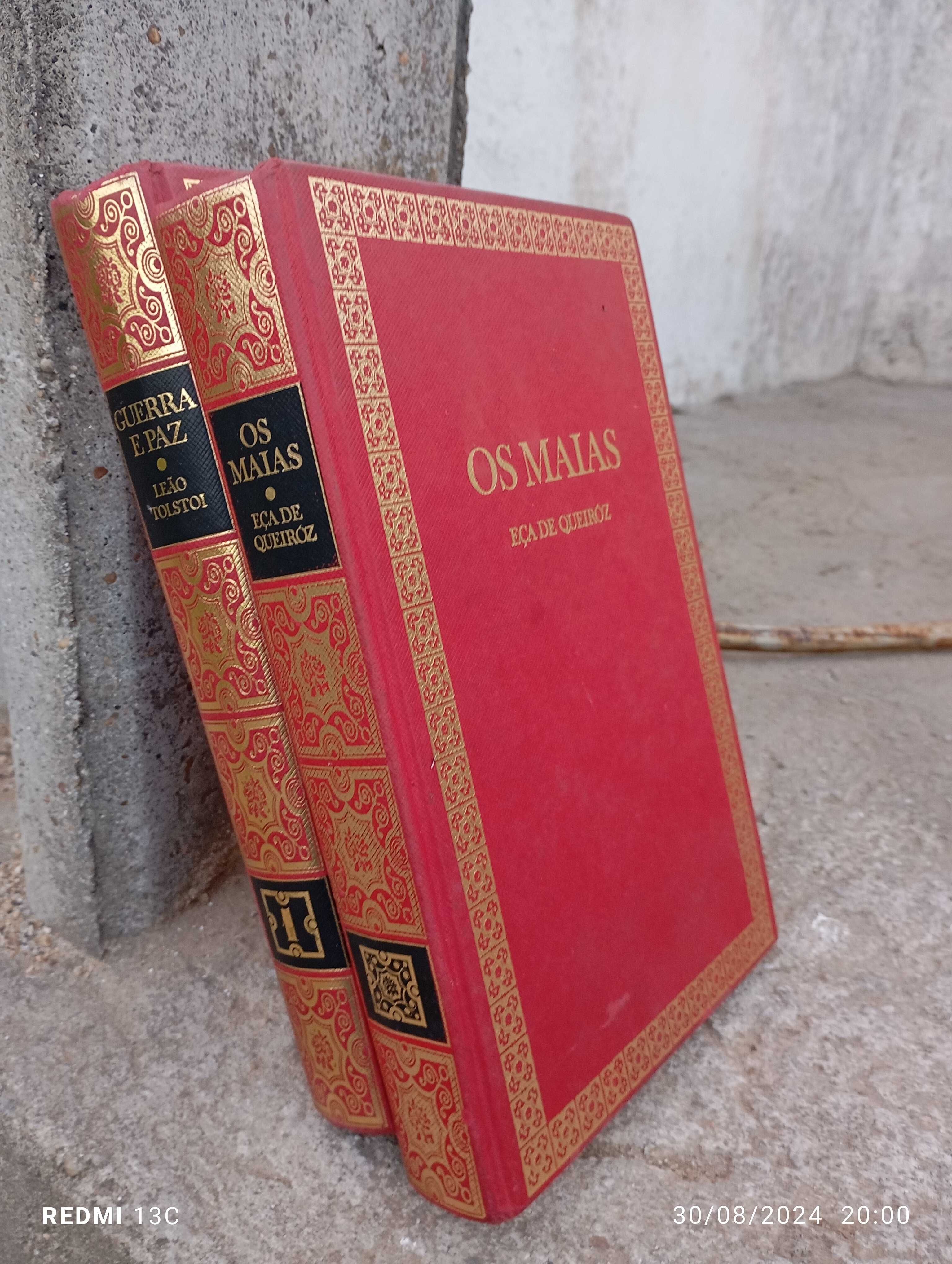 Coleções de livros antigos